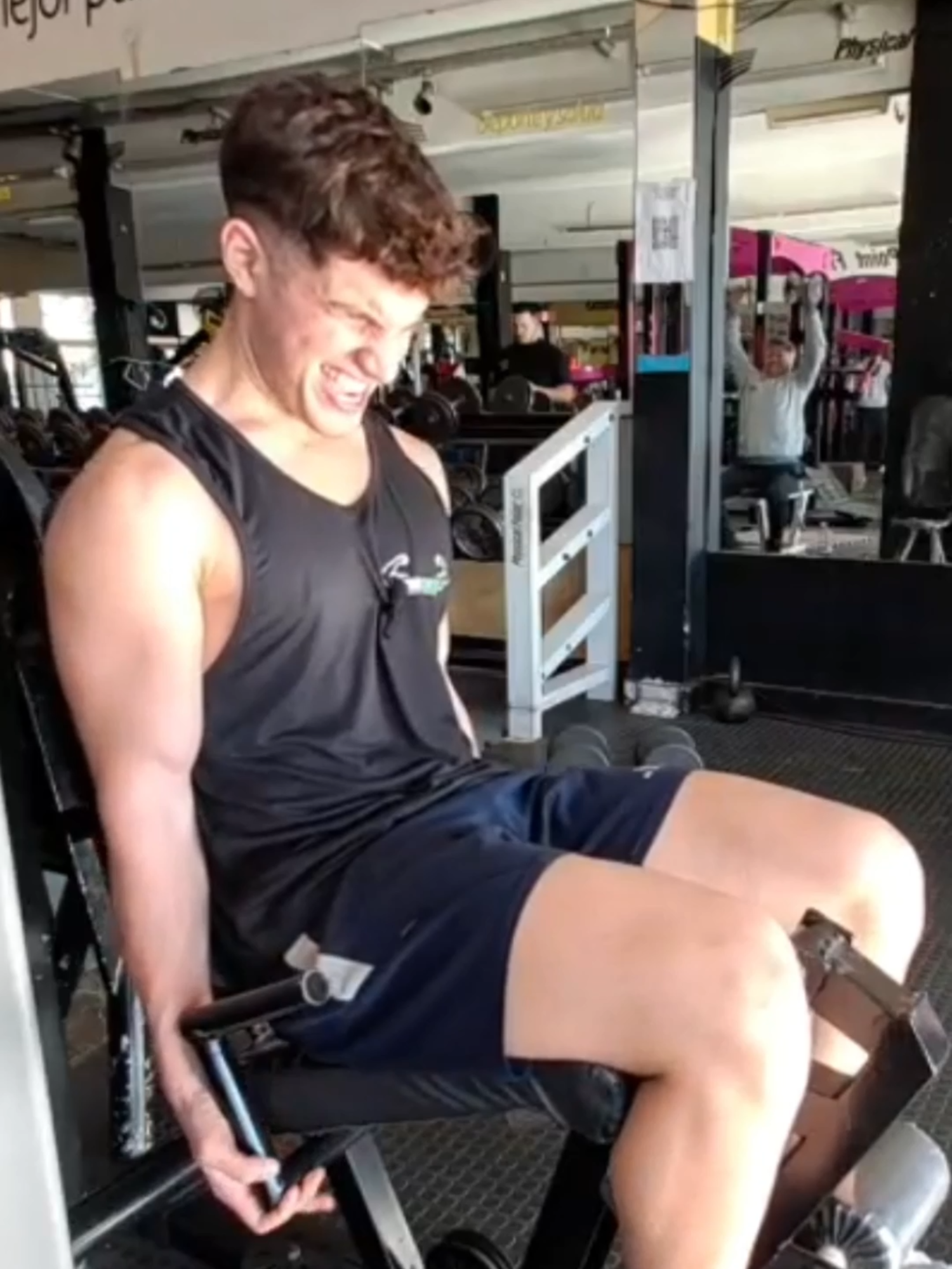 Hiper mega súper serie de camilla de cuádriceps