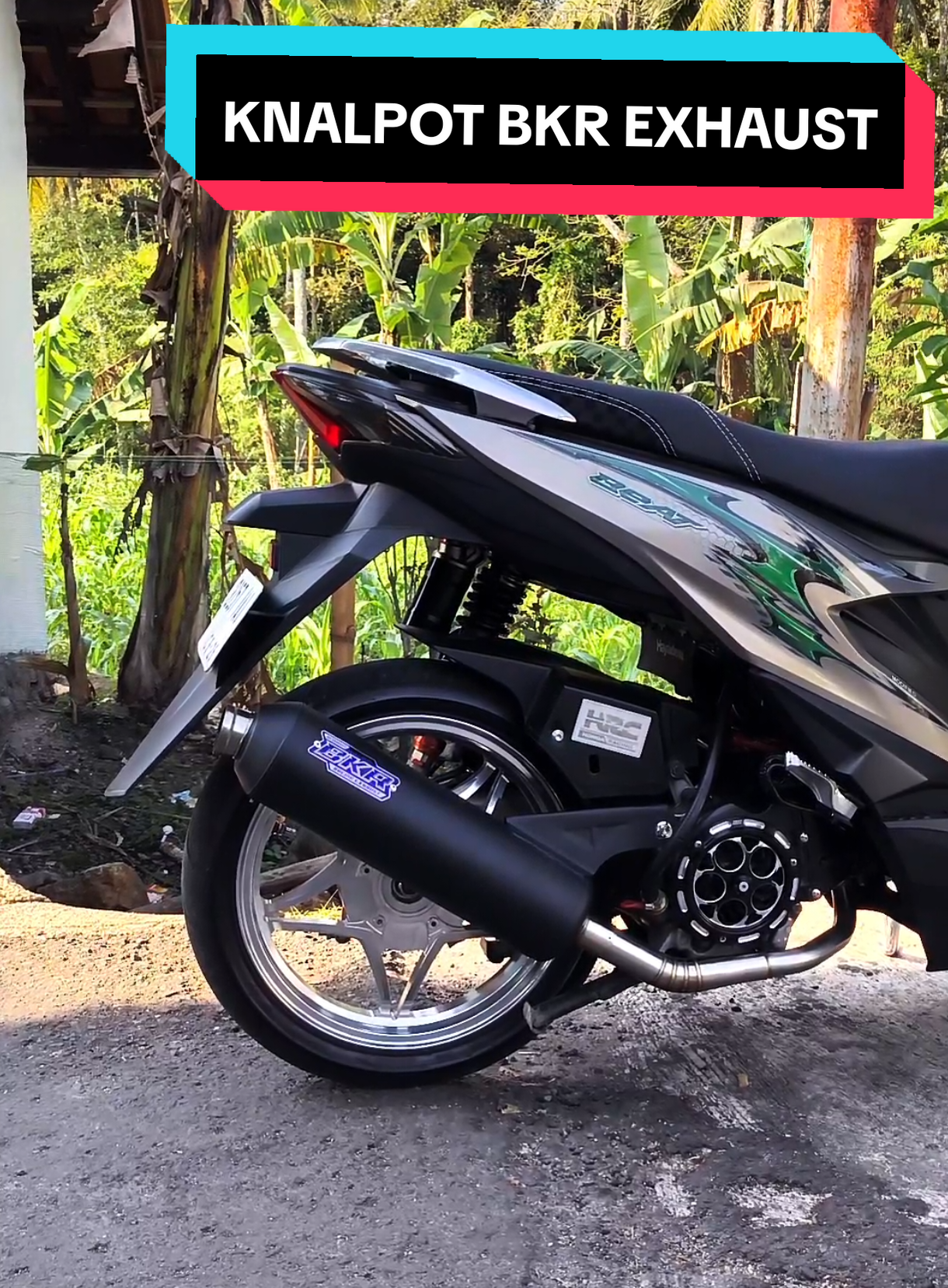 Membalas @tus05843 Kalo Mau Knalpot nyaa ada di keranjang kuning yaa bang knalpot dari bkr exhaust 😁 #beatdeluxe #ceksound #knalpotbkr 