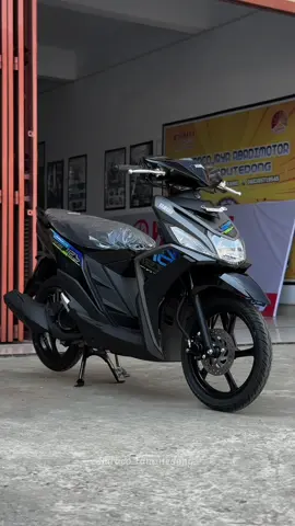 Mana nih Pecinta Mio M3 CW?? Warna Terbaru Si Mio M3 Cw ini sudah Ready loh BroSis Warnanya cakep poll 😍 Black-Grey 🩶 . . Info Selengkapnya Cek di BIO yah 🫶🏻 #miom3 #mio #m3 #yamahamio #yamaha #yamahaindonesia #suracoyamahaofficial #sidenrengrappang #tanrutedongsidrap 