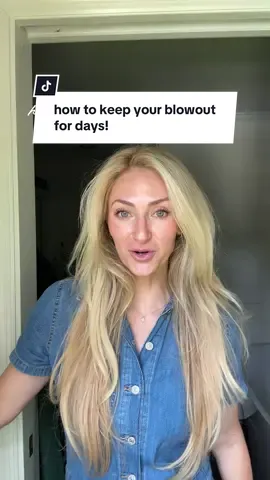 A blowout that lasts 7 days?! Sign this mama up 🙋🏼‍♀️✨ Comment LINK & I’ll send ya a link to these scrunchies! #blowout #hairtip #hairhacks #blowouthack #blowoutathome 
