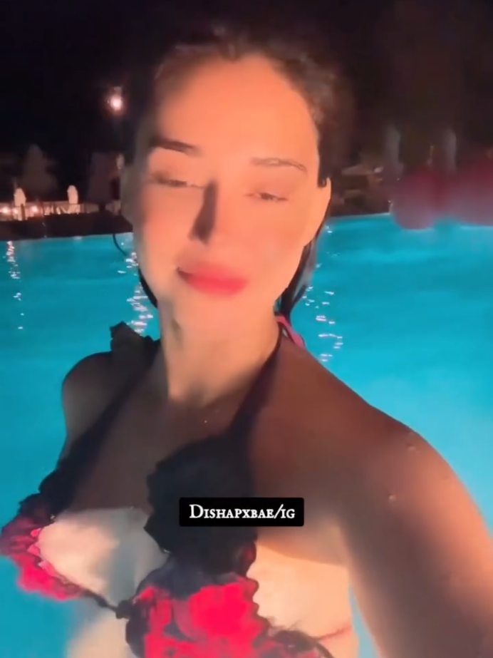 #dishapatani #🔥🔥😜😜 #foryoupage❤️❤️ #actresses #unfreezemyacount 