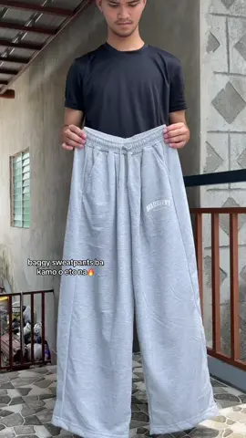 o eto na ang comfty pa suotin niyan boss#sweatpants #graypants #graypantssweatpants #sweatpantsoutfit 