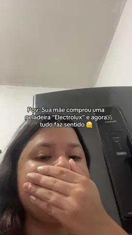 Gente kkkkkkk #geladeiraeletrolux #book #books #booktokbrasil 