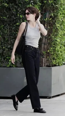 denim @Kendall Jenner #outfit #KendallJenner #outfitideas #fyp 