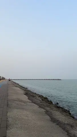 جمال البحر صباحًا لا يضاهى 🤩 #البحر #صباح_الخير #جازان #اكسبلور 