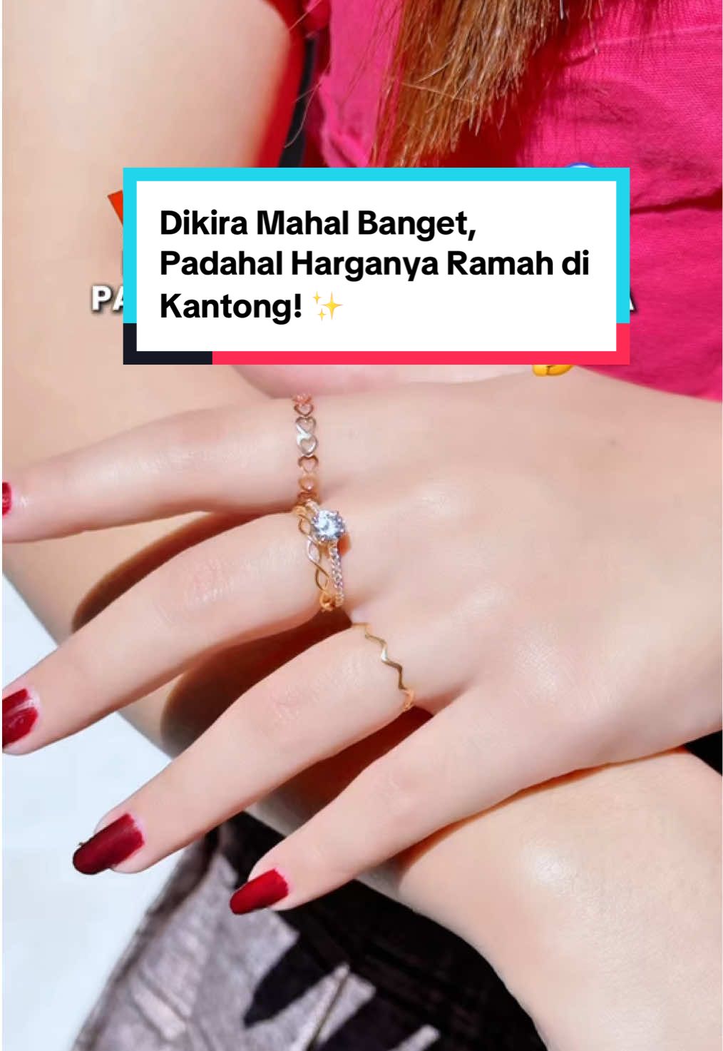 Gak bohong! Harga cincin-cincin emas super cantik ini gak sampai 1 juta! Tampilannya simple tapi mewah, jadi gak heran dikira mahal. Mending check out sekarang deh, sebelum harga emas naik lagi! 💫 #semarnusantara #cincinemas #emasasli #goldrings #foryoupage