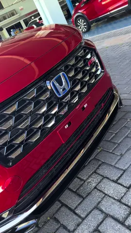 HRV RS HYBRID ❤️‍🔥😎😍❤️‍🔥 mau test drive dulu ..boleh.  Mau langsung beli..😍 cuuz More info :  Ayu Honda Jember ☎️ 081232459204 #hrv #hondahrve #hondahrvehev #hrvhybrid #hrvse #hrvspecialedition #hargahrvhybrid #hrv2025 #hargahrvterbaru #saleshondajember #hondahrvrs #hrvrs #hrvmerah #hrvrsehev #jember #jfc #hondaisme #hondaistanajember #hondajember #hondalumajang #hrvehev 