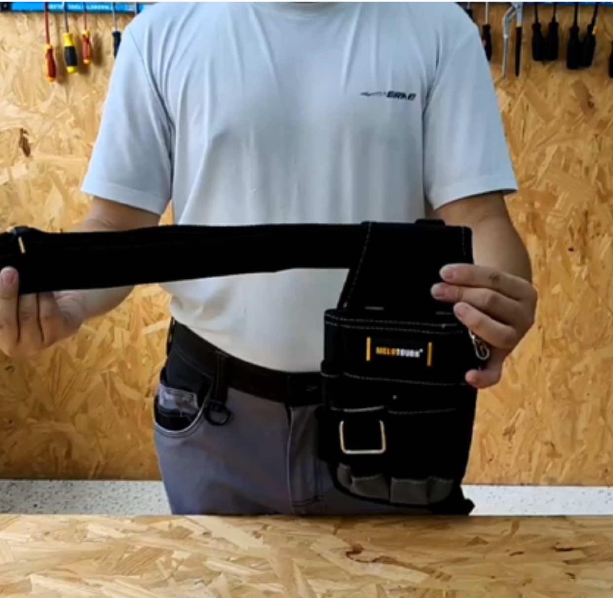 Small tool pouch multi pockets #olebrandselect #MELOTOUGH #practicaltools #electrician #tools #tiktokshop #tool #pouch #toolbag #tiktok #tiktokshop 