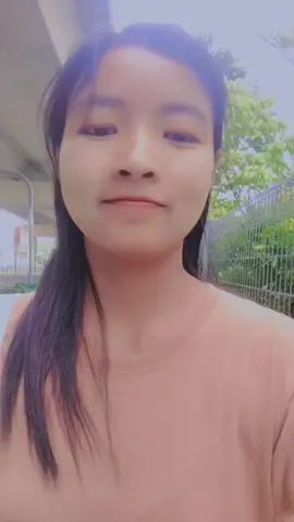 လမ်းလျှောက်လဲဆော့တာပဲ#🇸🇬 