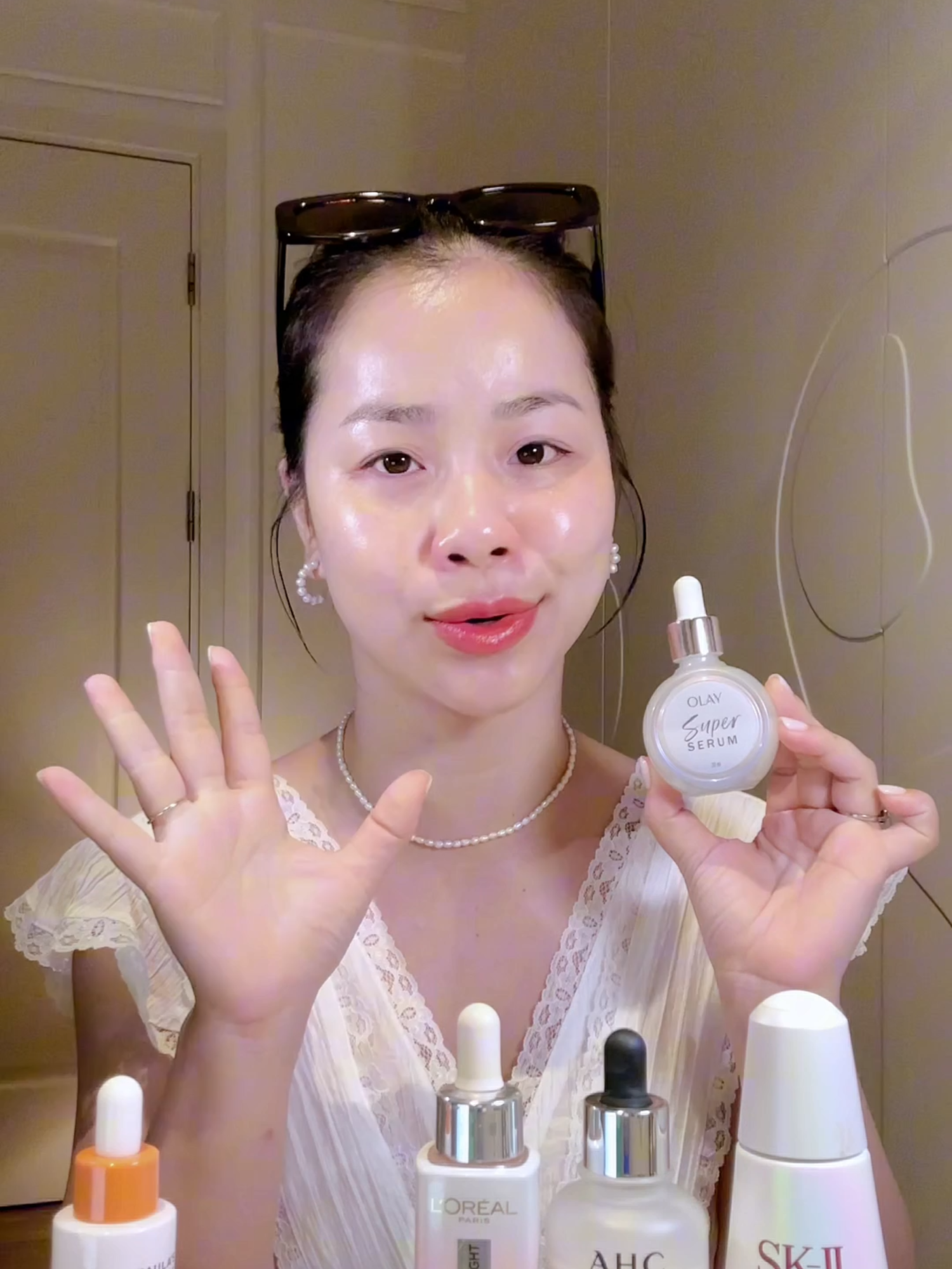Một em serum mang lại bất ngờ cho cộng đồng skincare về hiệu quả nhanh và rõ rệt mà các nàng nhất định phải thử!  #OLAY #SuperSerum #SuperGlowUp
