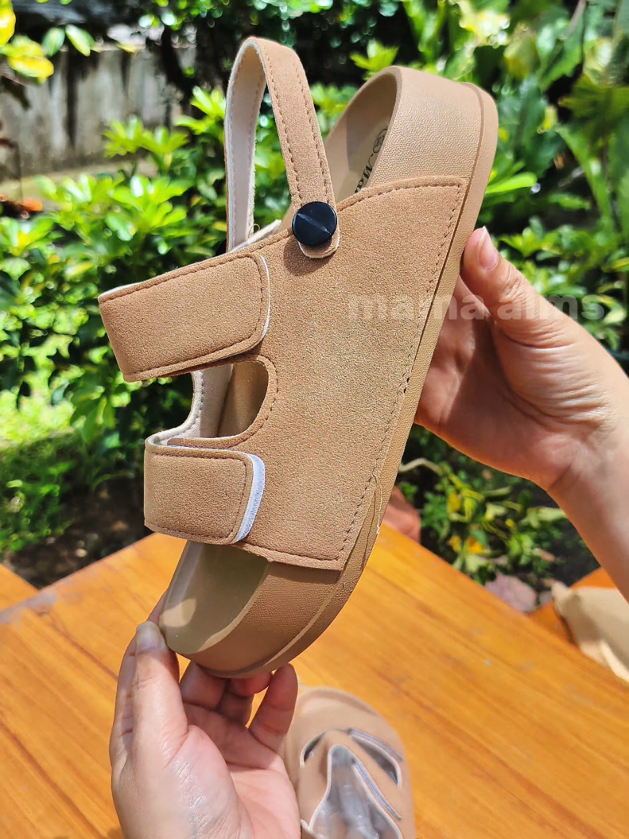 10/10 grabe ang ganda #tsenelas #sandal #wedge #fyp 