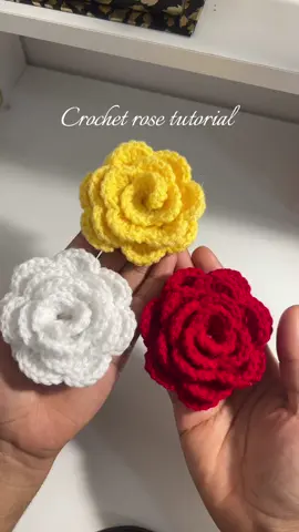 Crochet rose tutorial 🥀 #crochet #crochetflower #rose #stitchstudi0 #fyp #crochettiktok #viral #tutorial 