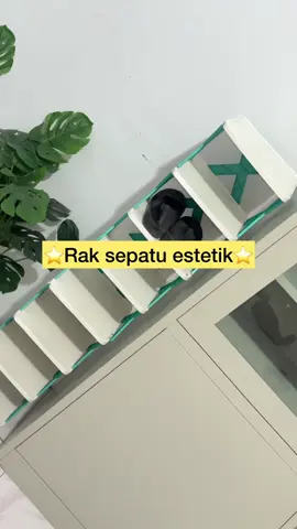 Rak sepatu cuma 20 ribuan aja