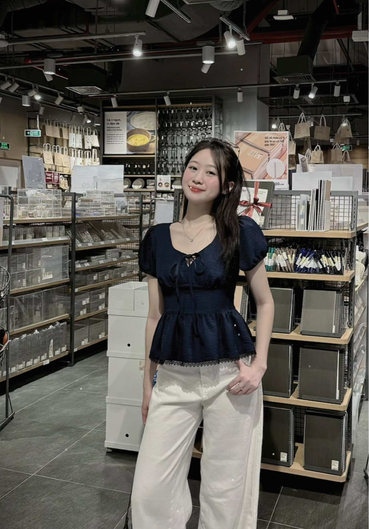 Lâu lâu cho e giật giật tí nha các pác oiii 🥳😜 #xuhuong #xuhuongtiktok #susstore2020 #thuhanoi #viral #mixdo #CapCut 