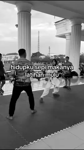 #karategirl #fypage #qoutes #latihan 