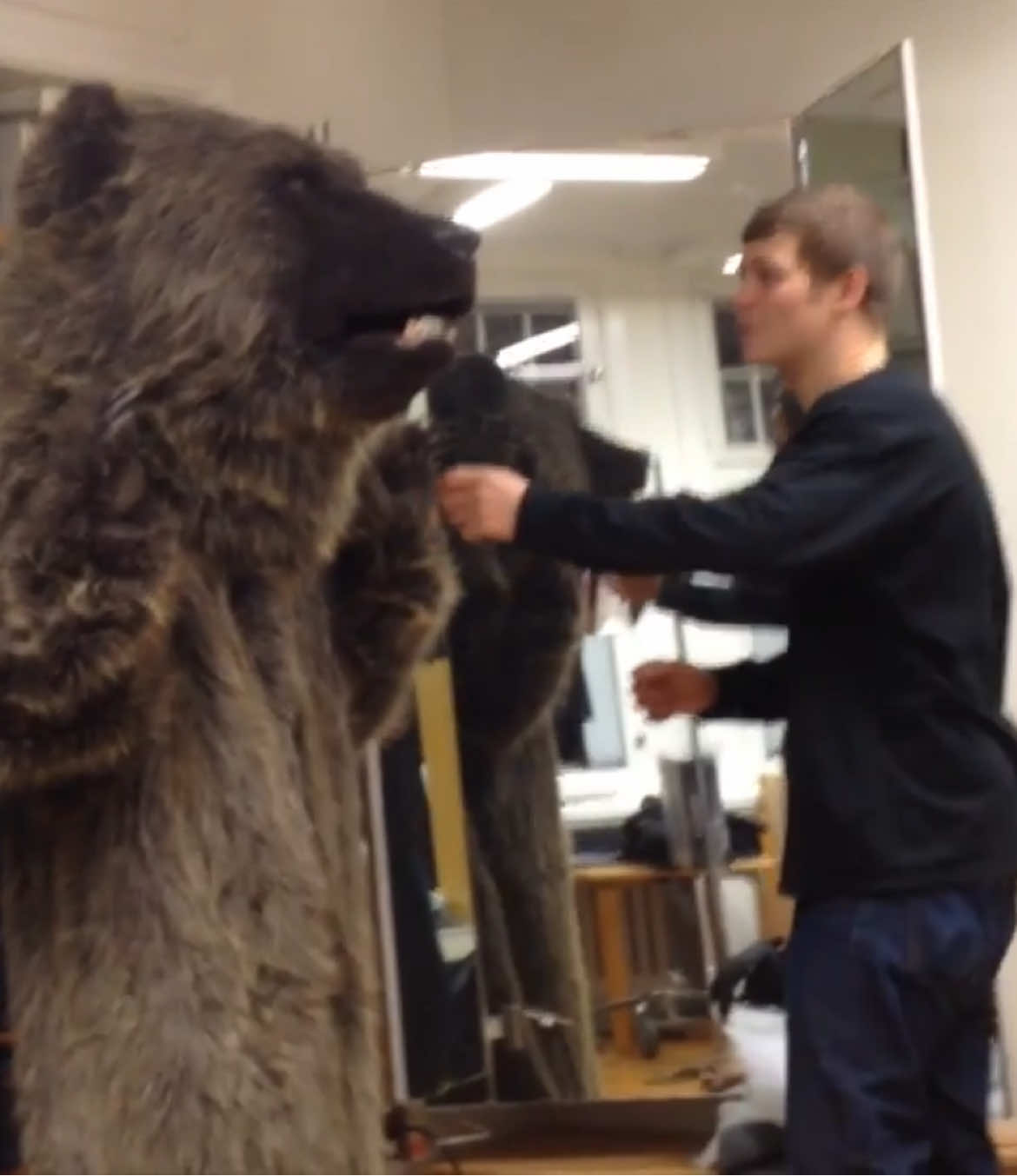 thaiboy pranks yung lean in a bear costume #yunglean #thaiboydigital #sadboys #rare #archive 