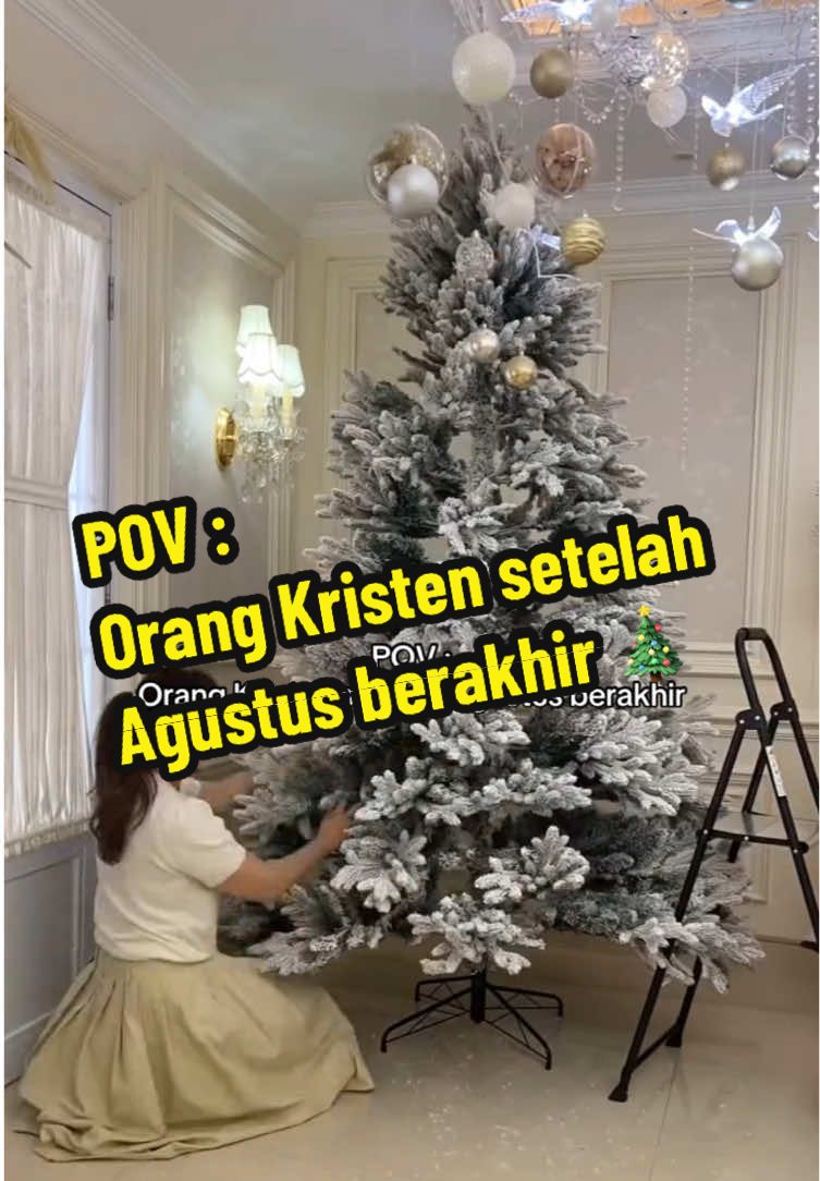 momen yang di tunggu 🎄❤️#dekorpohonnatal #christmas #natal #kristen #rohani_kristen #rohanikristen #pohonnatal #merrychristmas #xmas #december #desember
