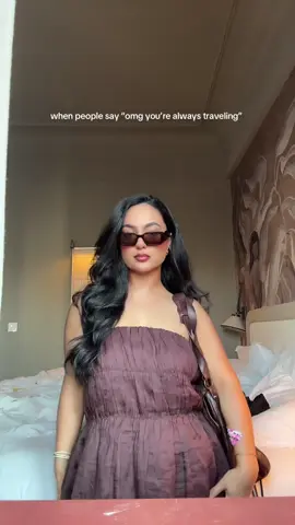 Like pls sis — we’re not the same. 