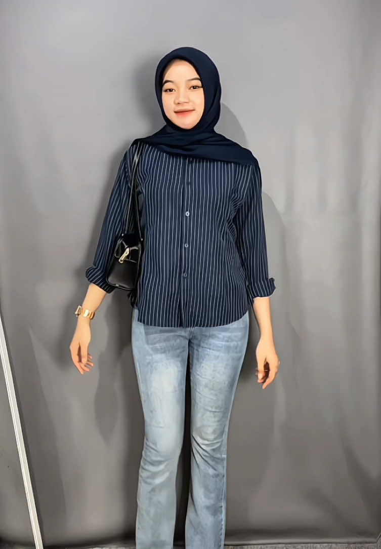 Rekomendasi outfit warna Navy😍#navyblue #navy #outfitinspo #outfitideas #ootdfashion 