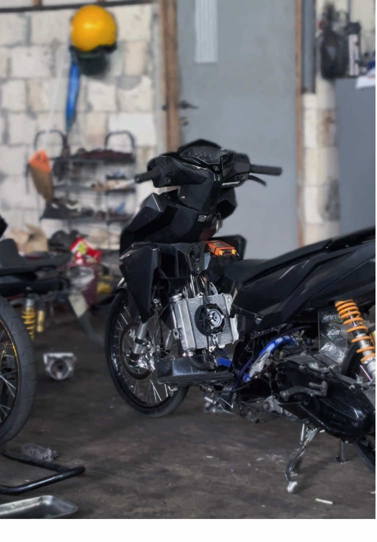 #CapCut andalan🫶🏻 #penggunaring17 #kuduspride #vario #ledold #varioledold #xyzbca #fypシ 