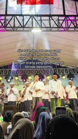 Orang yang tidak pernah merasakan pasti hanya bisa menyalahkan😊 #ustadzridwanasyfi #fatihahindonesia #majlissholawat #majlisilmu 
