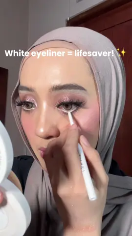 Trik simple biar mata kelihatan lebih besar dan cerah: EYELINER PUTIH di waterline! Wajib coba sih 🫶” #BiggerEyesHack #WhiteEyelinerTips #makeuptricks 