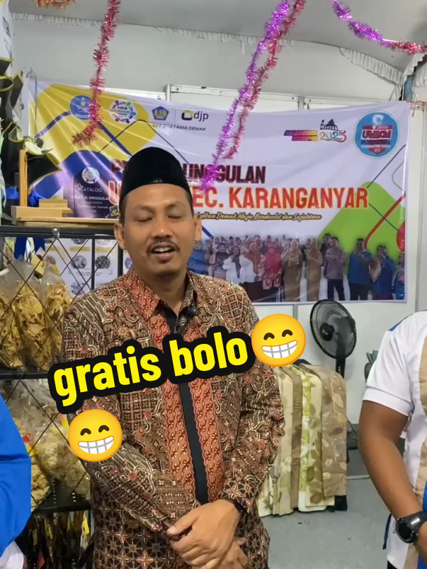 dulure pak camat karang anyar buruan #camat #karanganyar #forumumkm #umkm #gratis 