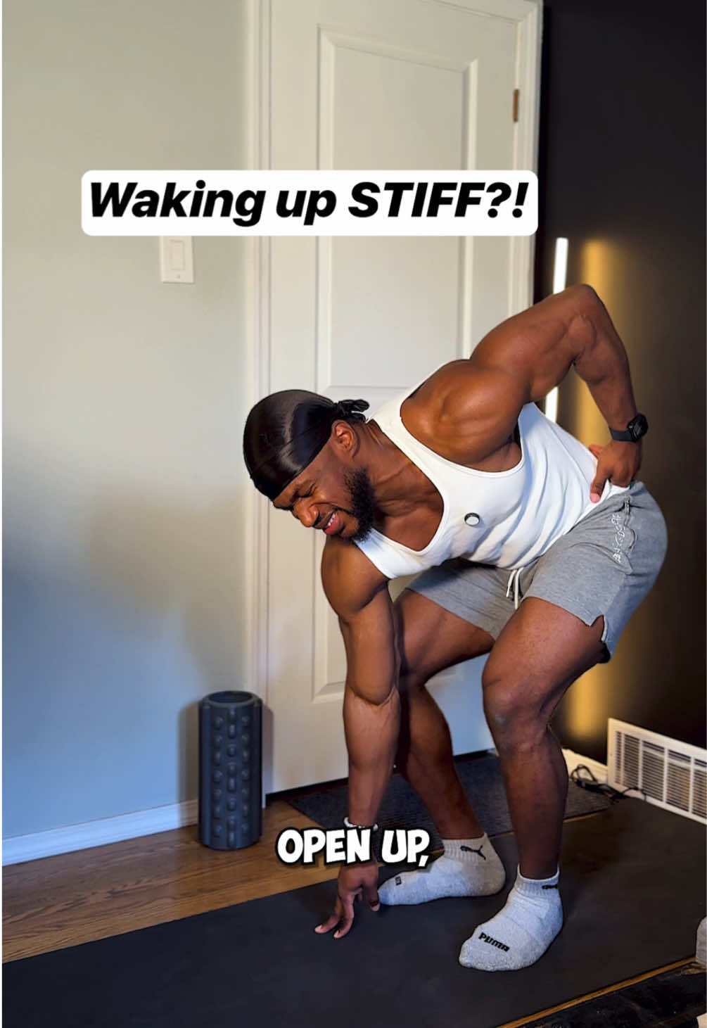 If you feel stiff whenever you wake up… Do this Mobility routine every morning #Fitness #viral #mobility #flexibility #stretching #morningroutine 