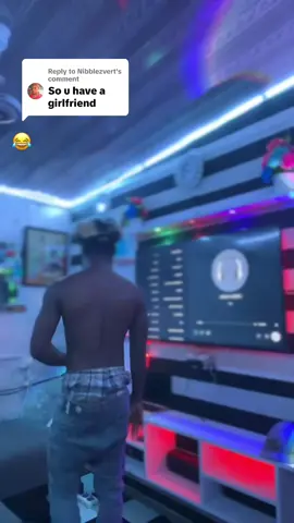 Replying to @Nibblezvert 