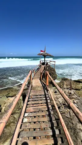 Minimal sesekali kalau di Jogja ➡️ Sewa mobil dan driver Jogja  ➡️ Paket wisata Jogja  ➡️ Private trip ➡️ Perjalanan dinas #paketwisatajogja #sewamobiljogja #wisatajogja #jogja #wisatagunungkidul #pantaigunungkidul #pantaiwatulawang 