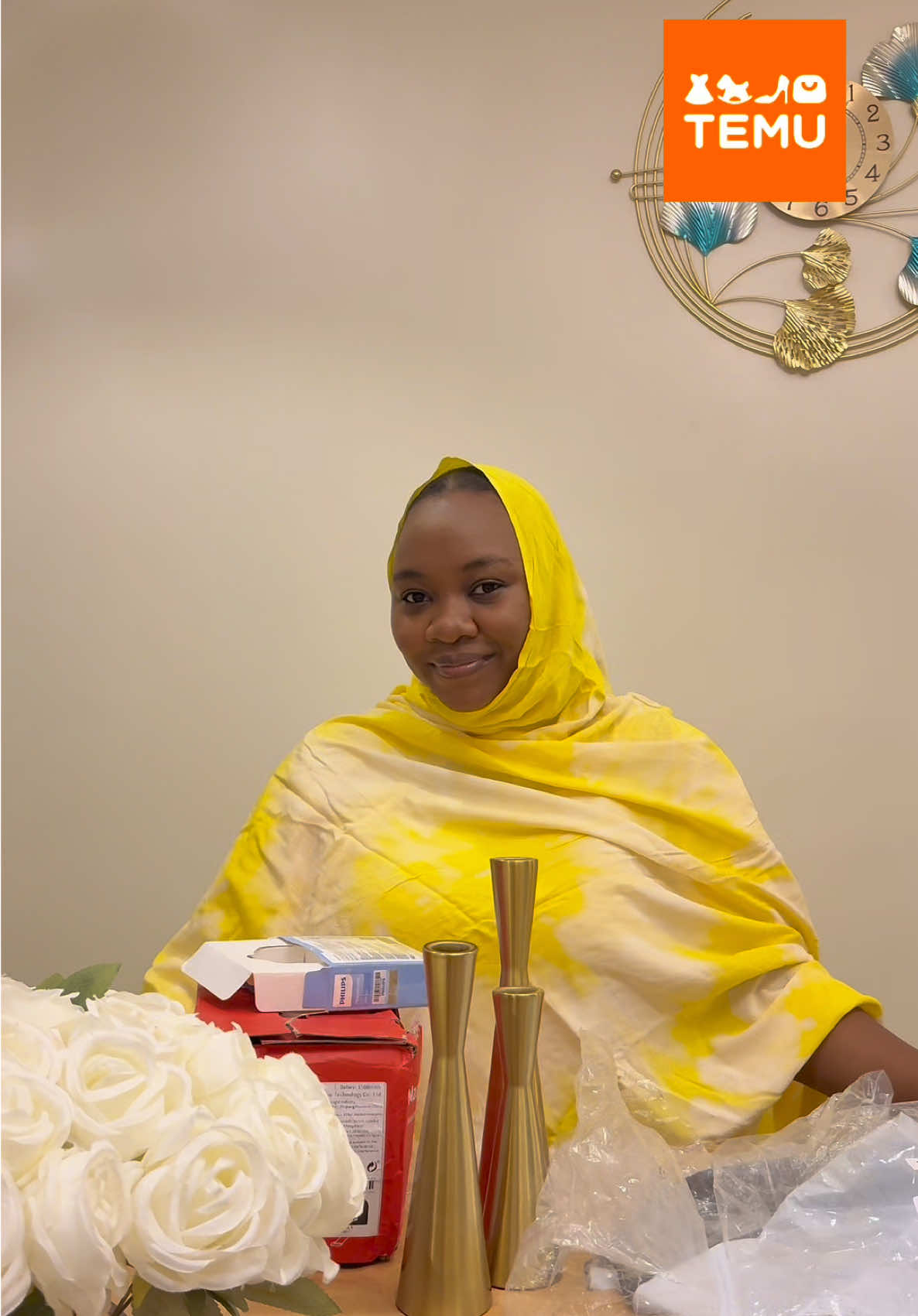 Unwrap a little joy 💛 Temu is gifting new users free items! Download the app, type dyq9592 in the search bar & claim yours 🎁 @Temu 