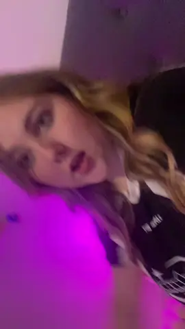 first day of being 21 called for a new hair colour #emmaisafreak 