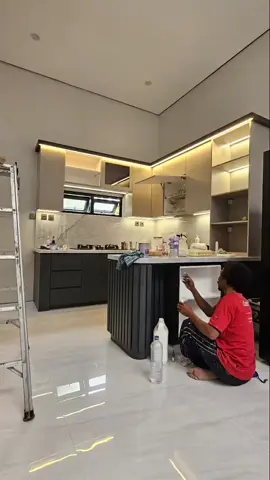 kitchenset minimalis hemat buged... #semarang #interiorbali #villabali #solo #surakarta #anakproyek #partisisekat #interiorslemanjogja #interiorslemanjogja #boyolali #boyolali #pintumurah #pintuhplminimalis #djpandaofficial #karyapintuabadi 