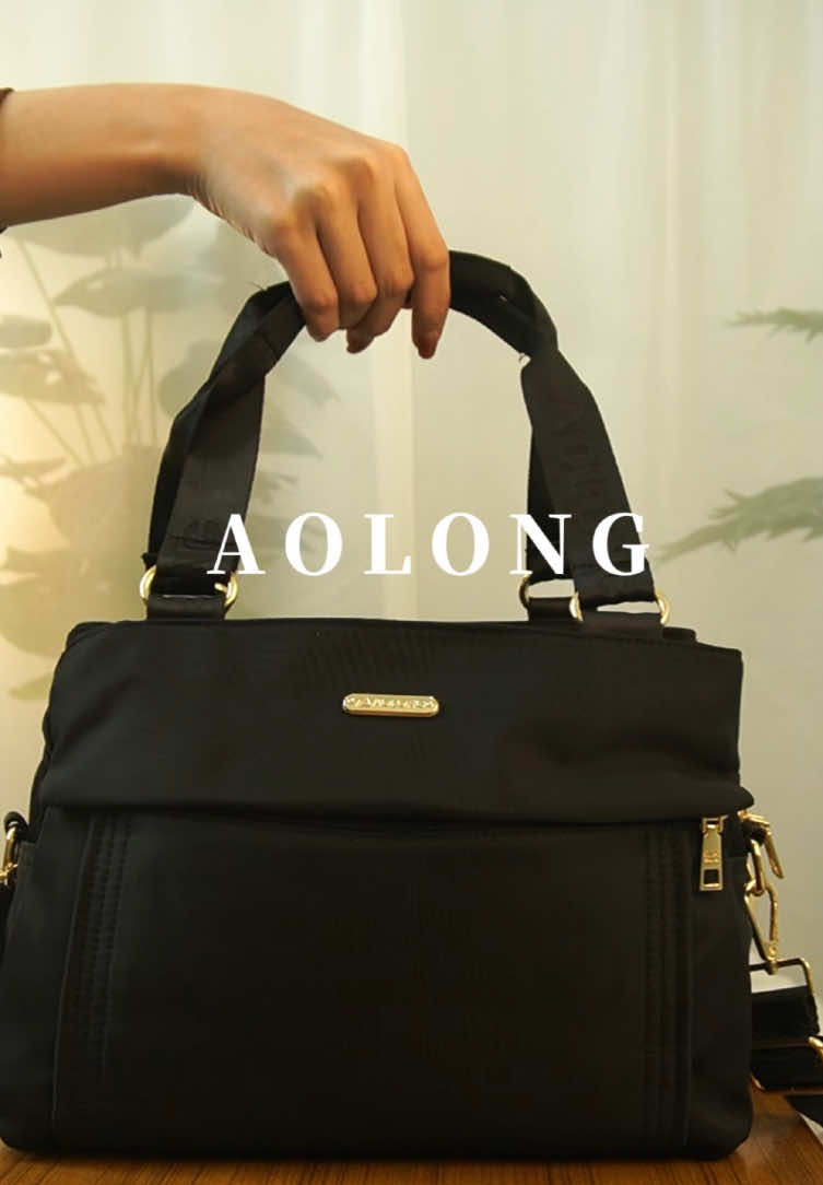Tas Selempang Akila paling laris 😍 #tasselempang #taswanita #racuntiktok #racuntiktokshop #fypage #tgaolong1 