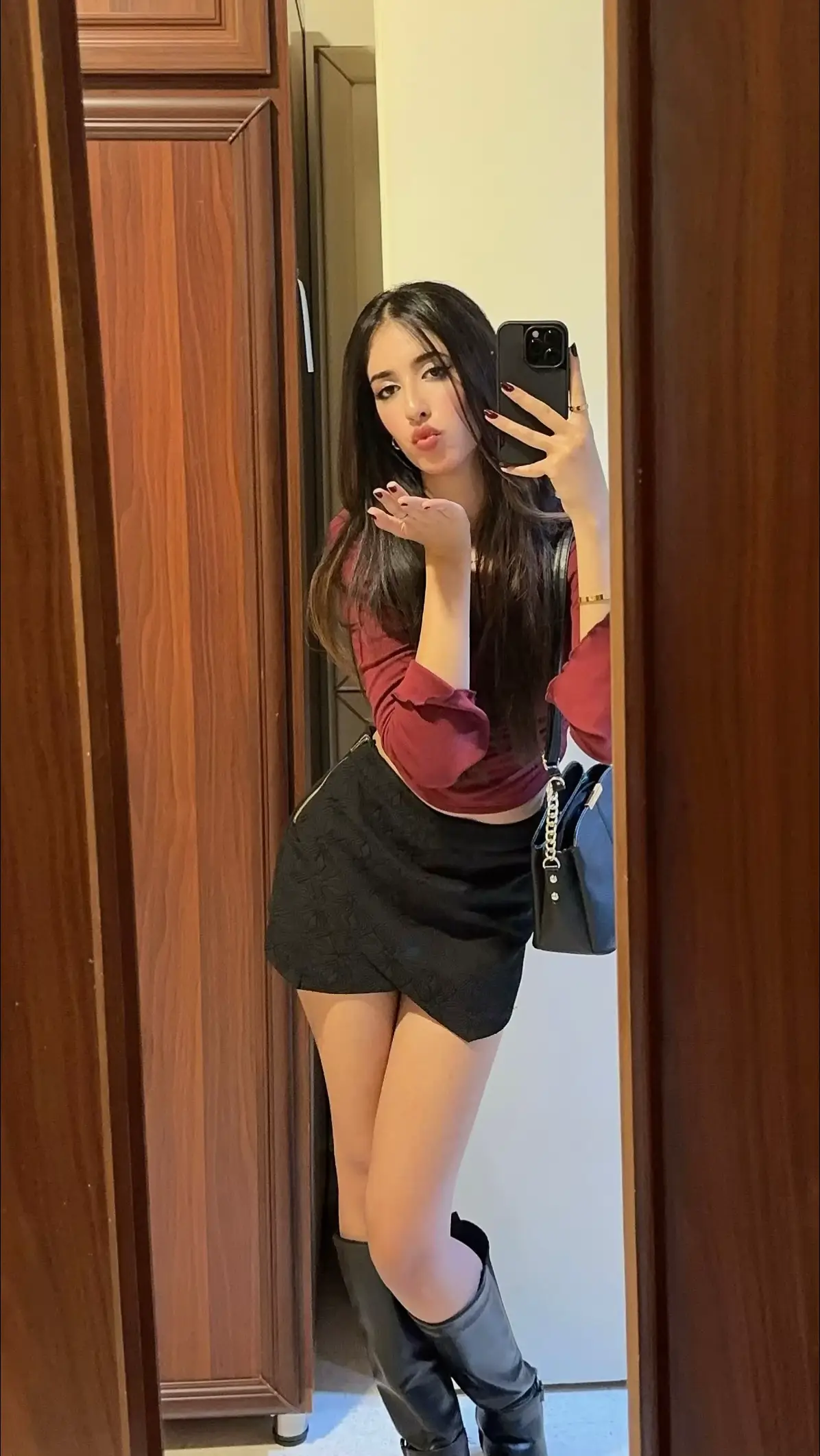 #miniskirtoutfit #boots #miniskirtandboots #outfitideas 
