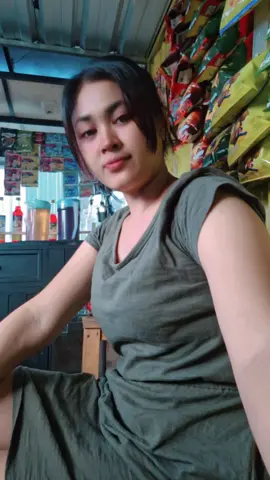 we wong sugeh...aku cuma bakul es🫣