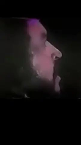 Sia lucha por la libertad se dispersa.... #aliprimera 