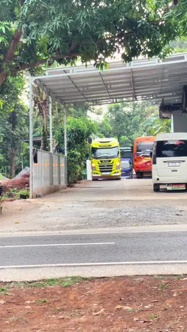 Baik baik di juragan barumu ya kawan 