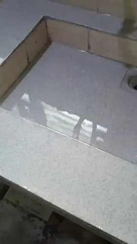 Sobrang ganda ng result mga mare. from dugyot to estetik talaga! #creatorsearchinsights #tiktokshopontrend #fyppppppppppppppppppppppp #epoxy #epoxyresin #epoxypaint #gootiepoxyfloorpaint #floorpaint #DIY #lababo #tiles #fyp 