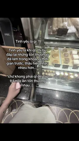 Tình yêu là gi?
