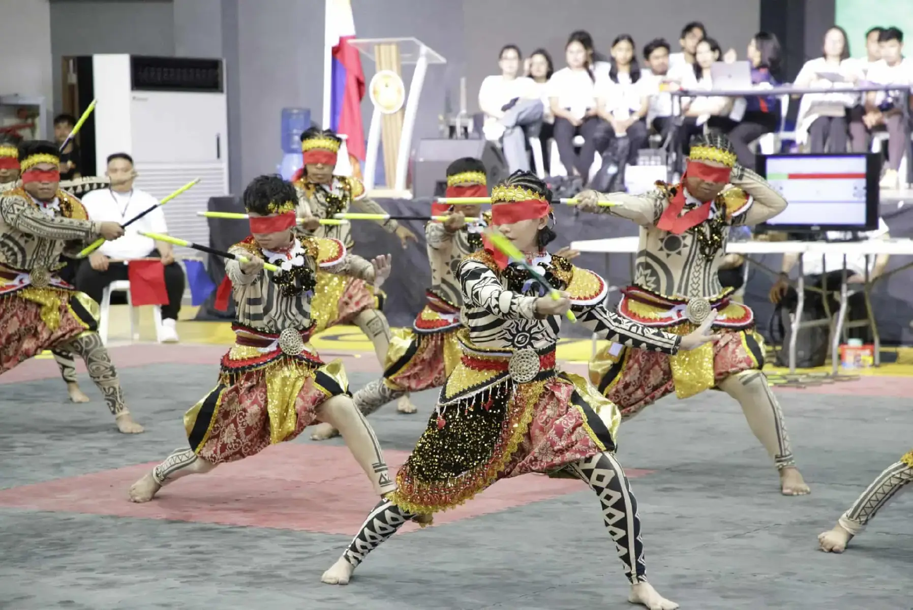 #lapulapuarnisdeabanico #ctumain #arnisador #arnis #fma2025 #fmafest2025 #teamdemo 