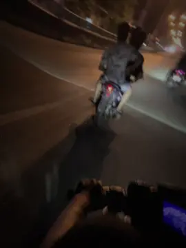 trẻ quỳnh lưu oi ra đây đi. các e cứ nấp như mấy con chó cứ mõm làm bọn ah kiếm mệt quá đó#trequynhluu#xuhuong 