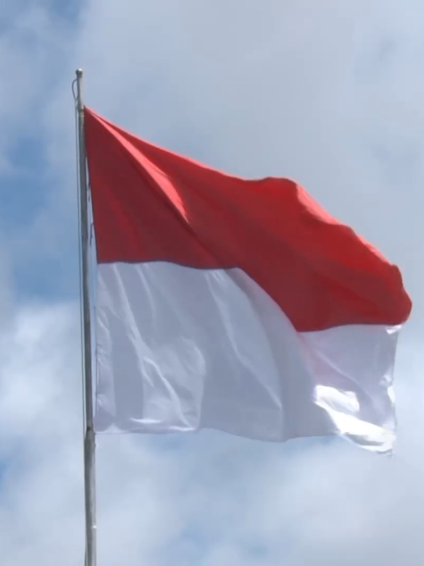 Udah pada pasang Bendera Merah Putih??#cinematic #fyp #hutri80 #kemerdekaan #estetik 