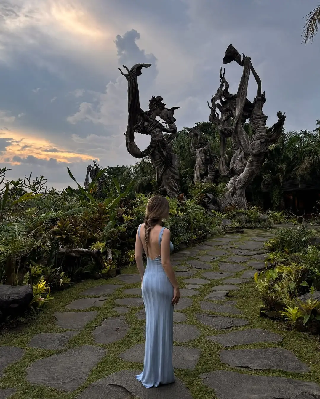 a very beautiful and lovely place. 📌 Kedewatan, Ubud, Gianyar Regency, Bali 80571. #baliisland #travelling #travel #trending #foryou 