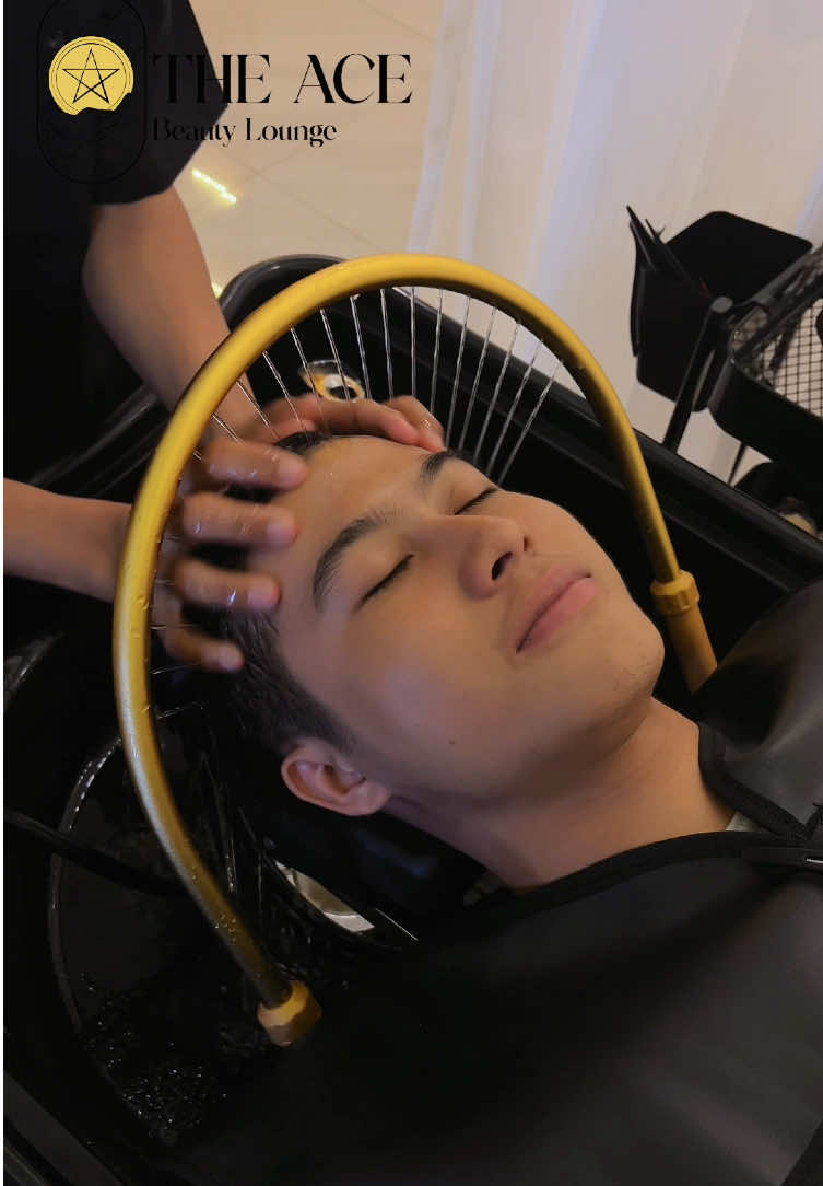 🫧💦 နူးညံတဲ့ ရေစက်လေးတွေနဲ့ Relax လုပ်ပြီး 💆🏻‍♀️The Ace မှာ ခေါင်းလျှော်ပြီး စိတ်အပန်းဖြေမလား?🌿#foryou #foryoupage #foryou #theace 