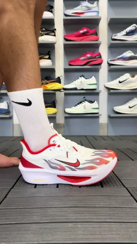 Zoom fly6 #giaychaybo #giaythethao #xuhuong #xuhuongtiktok 