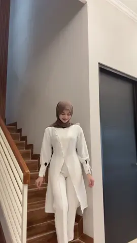 outfit cek