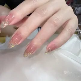 Tiệm Nail 1-1  Hôm nay làm nhũ thạch bling bling nhe #fyp #beauty #nailquan5 #xuhuong #nailxinh #foryou 