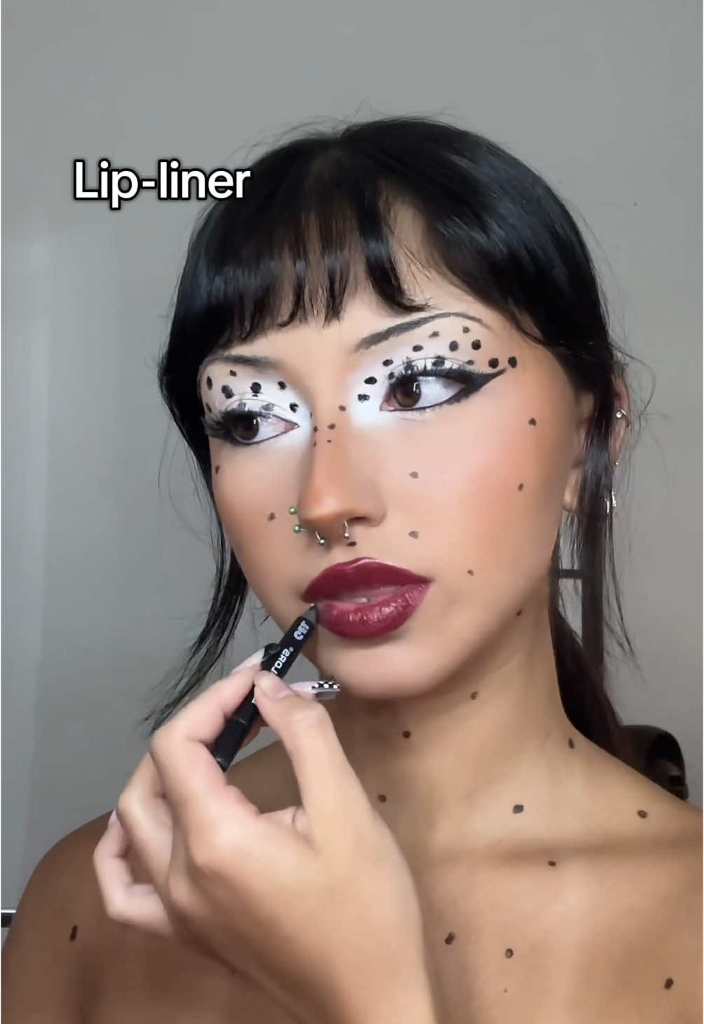 peep the nails by @sophreaky4810 #polkadot #polkadots #makeup #colorfulmakeup #makeuplooks #makeuptutorial 