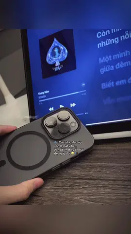 Cứ tưởng đeo ốp vào là mất vibe… Ai ngờ lên máy đen lại đẹp gấp đôi 😭 #CapCut #viralvideo #foryou #nguyenminhnhat 